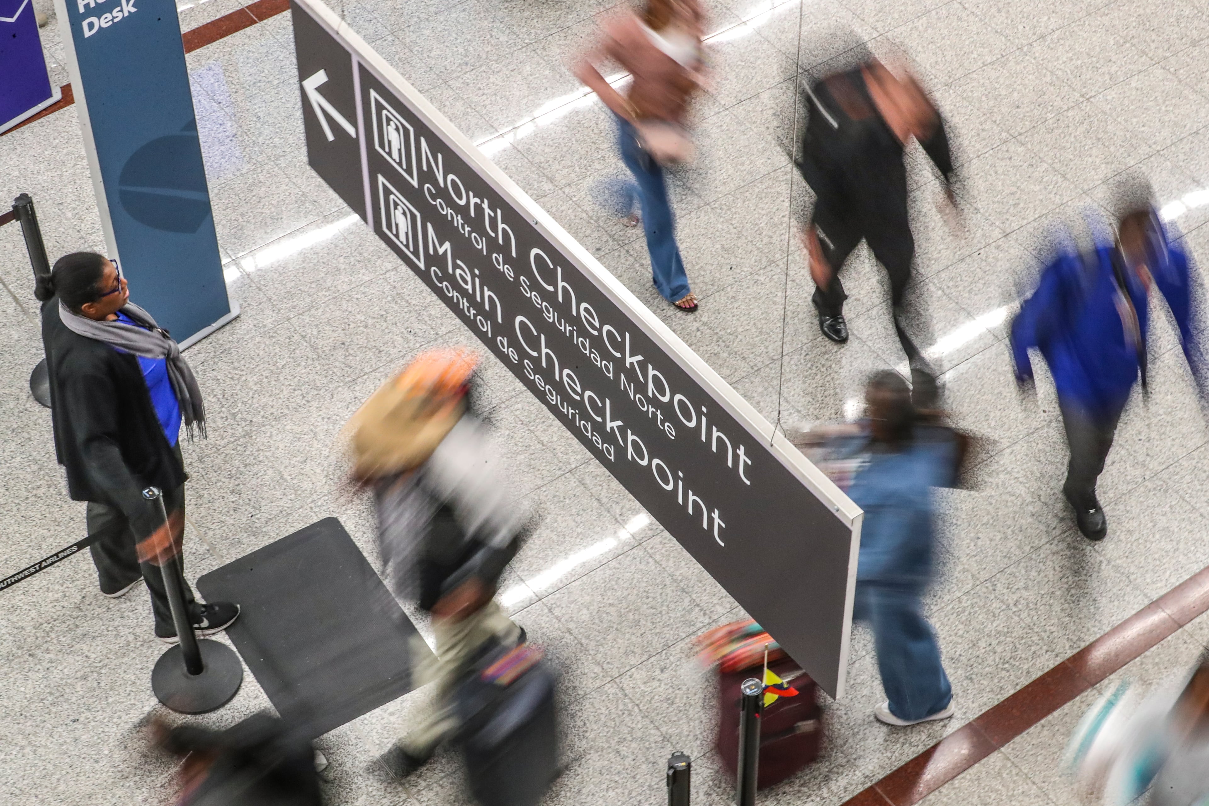 With travelers navigate Hartsfield-Jackson International Airport over the Columbus Day holiday weekend in 2023. (John Spink / AJC file)