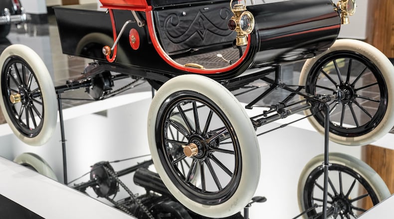 A 1903 Curved Dash Oldsmobile on display at the Savoy Automobile Museum.