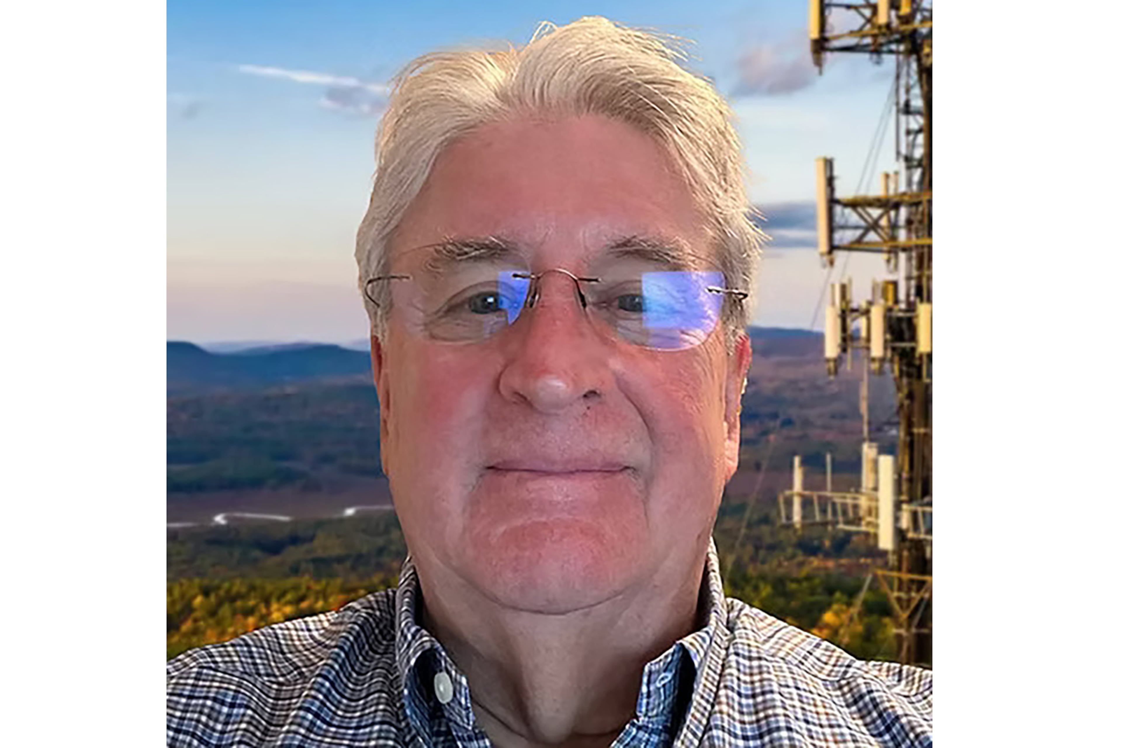 Mike Lawing joined WGST as engineer/producer for Georgia Tech sports, later becoming chief engineer. During his 43-year career there, he helped expand Clear Channel and iHeart stations across Georgia and built 105.3 FM in Newnan. FRIENDS OF GEORGIA RADIO