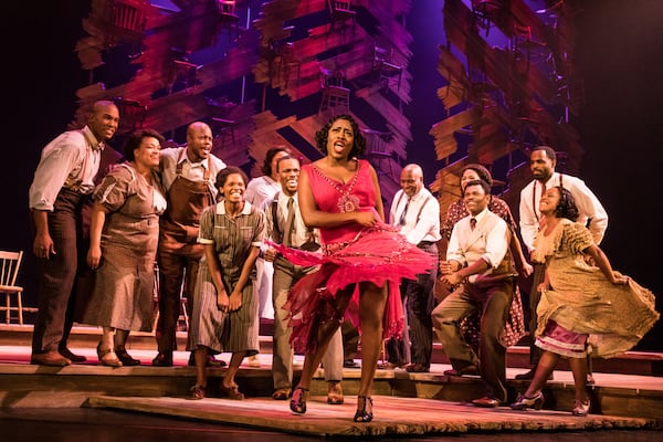  Carla R. Stewart (Shug Avery) and the North American tour cast of "The Color Purple."