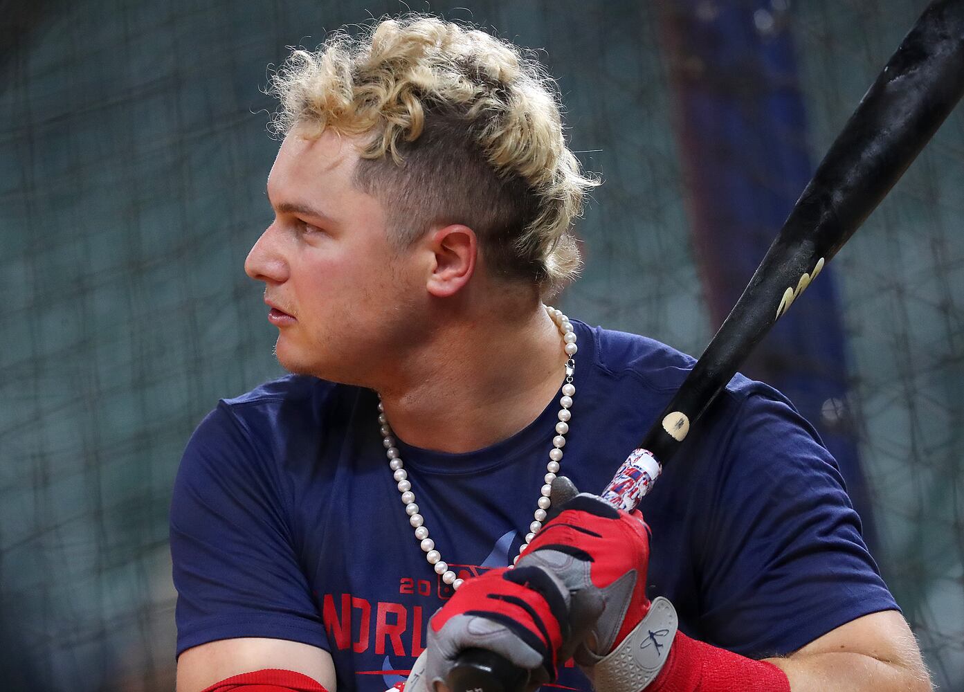 BRAVES PHOTO