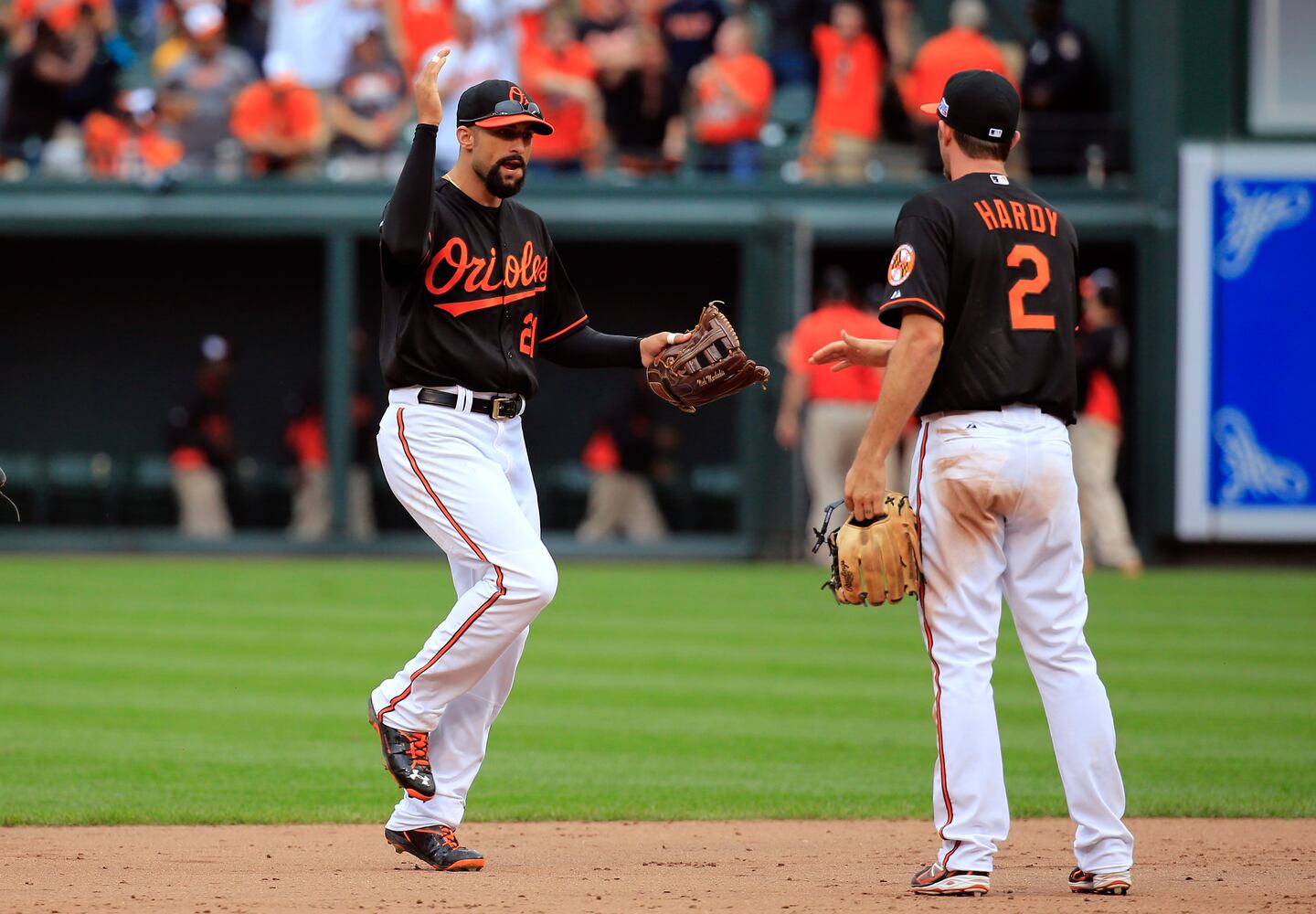 Markakis will need a different uniform number. The Braves long ago retired Hall of Famer Warren Spahn’s No. 21.