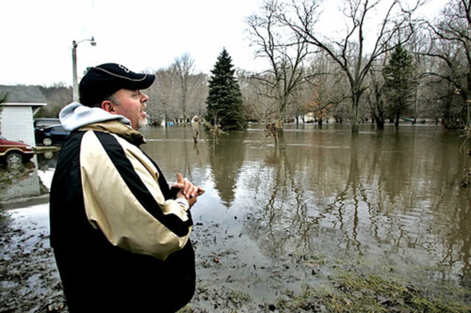 Midwest deals with flooding