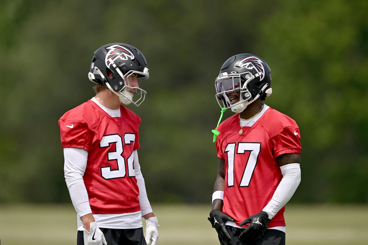 Atlanta Falcons rookie running back Cash Jones (32) and Atlanta Falcons rookie wide receiver Zachariah Branch (17) chat during the Falcons’ rookie minicamp at the team’s training facility on Friday, May 8, 2026, in Flowery Branch. (Hyosub Shin/AJC)
