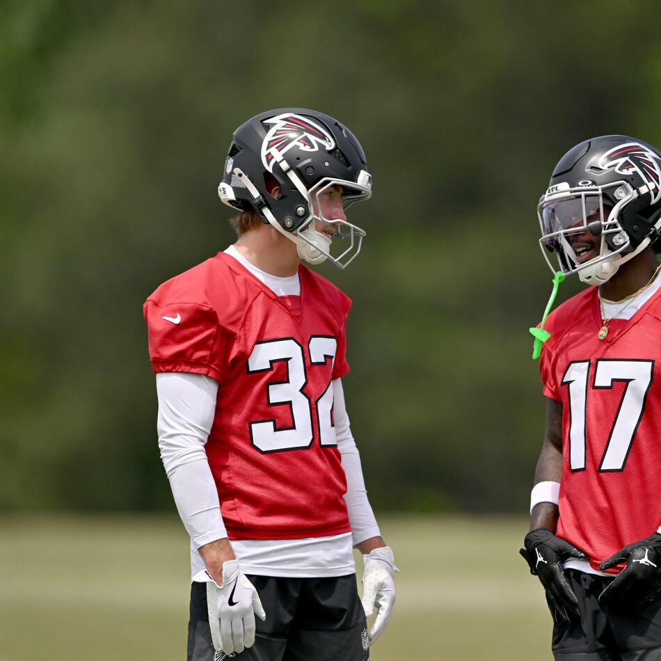 Atlanta Falcons rookie running back Cash Jones (32) and Atlanta Falcons rookie wide receiver Zachariah Branch (17) chat during the Falcons’ rookie minicamp at the team’s training facility on Friday, May 8, 2026, in Flowery Branch. (Hyosub Shin/AJC)
