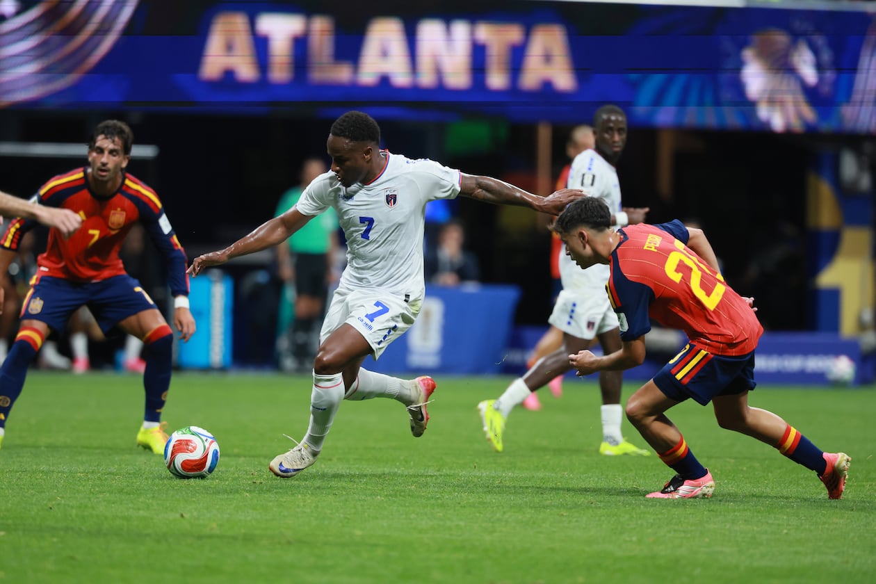Cape Verde's Jovane Cabral (7) controls the ball against Spain's Pedri (20) during first half of Spain vs. Cape Verde Group H match at Atlanta Stadium (Mercedes-Benz Stadium) on Monday, June 15, 2026. (Jason Getz/AJC)