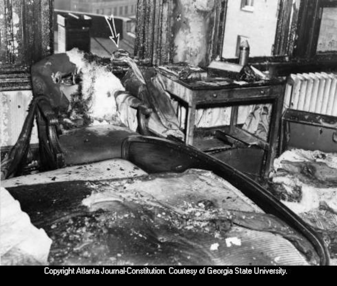 winecoff fire room