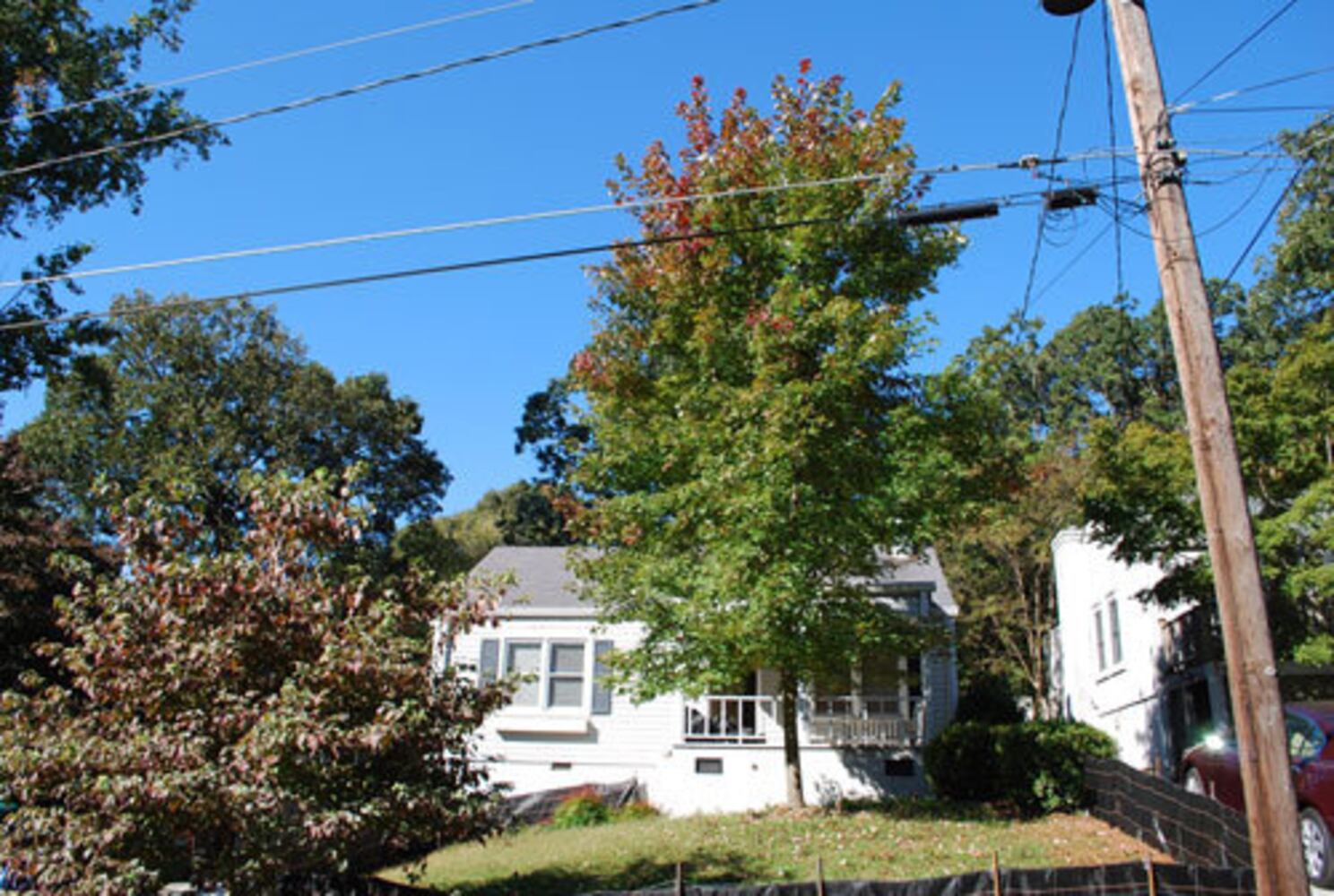 Make the most of a small lot with a second story