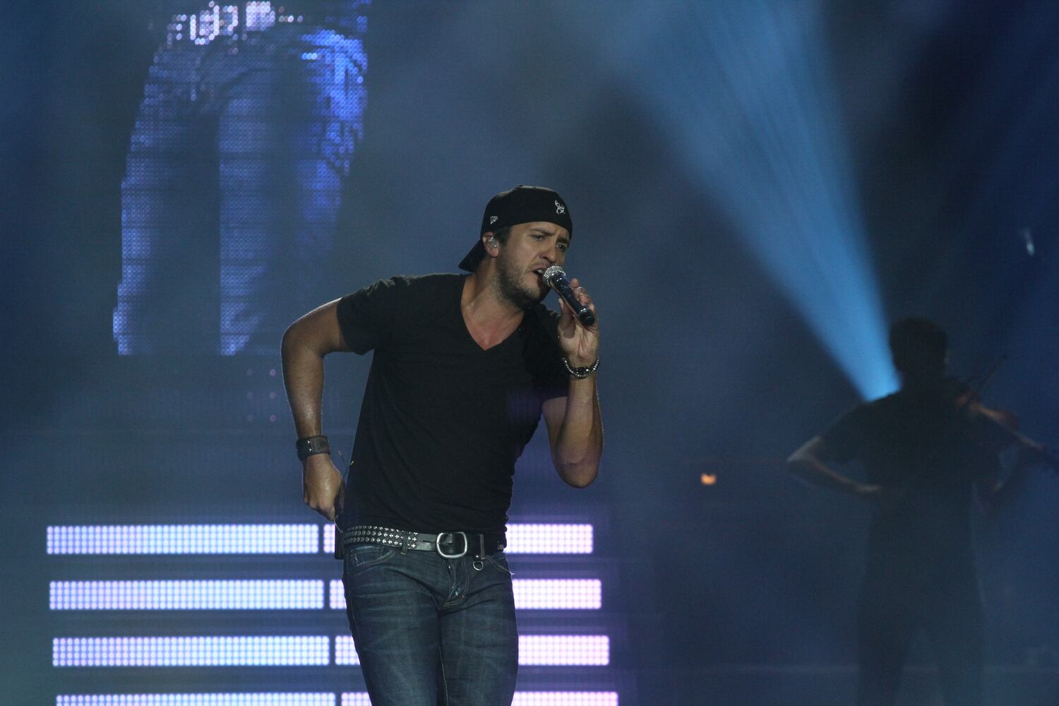 Luke Bryan, Florida Georgia Line play Lakewood