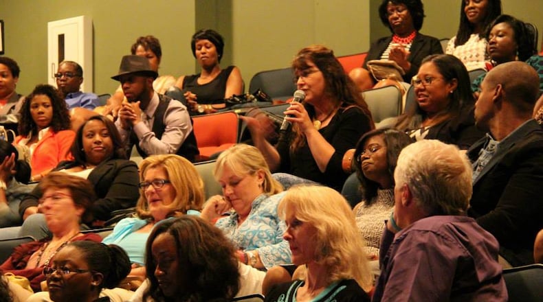 The crowd at the Great Love Debate Atlanta. April 2014.