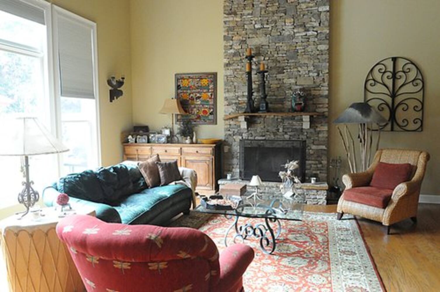 Santa Fe style defines Smyrna home