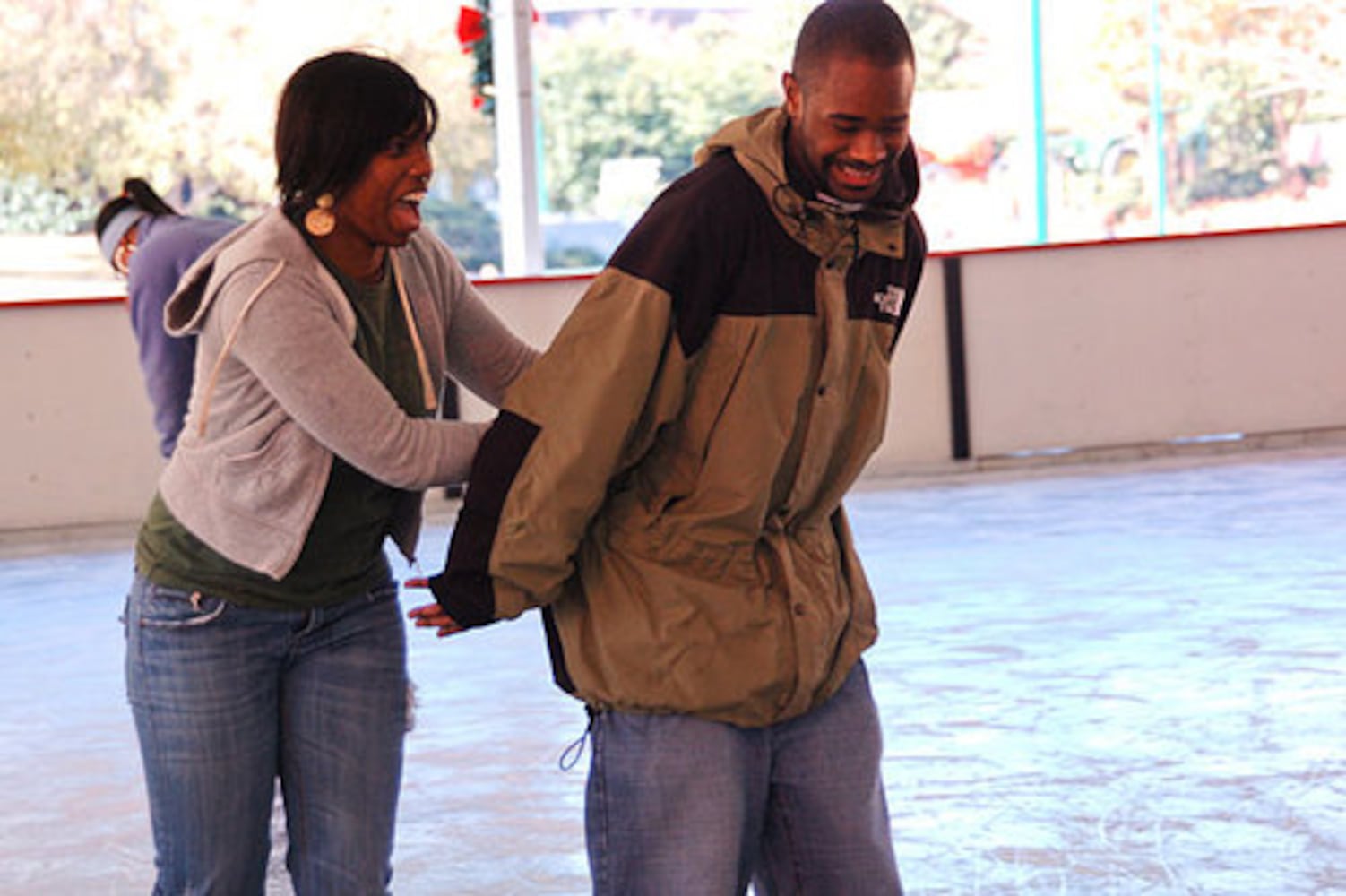 Ice skating returns to Atlanta's Centennial Park