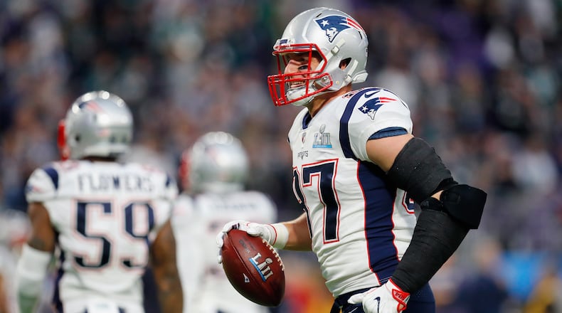 MINNEAPOLIS, MN - FEBRUARY 04:  Rob Gronkowski #87 of the New England Patriots warms up prior to Super Bowl LII against the Philadelphia Eagles at U.S. Bank Stadium on February 4, 2018 in Minneapolis, Minnesota.  (Photo by Kevin C. Cox/Getty Images)