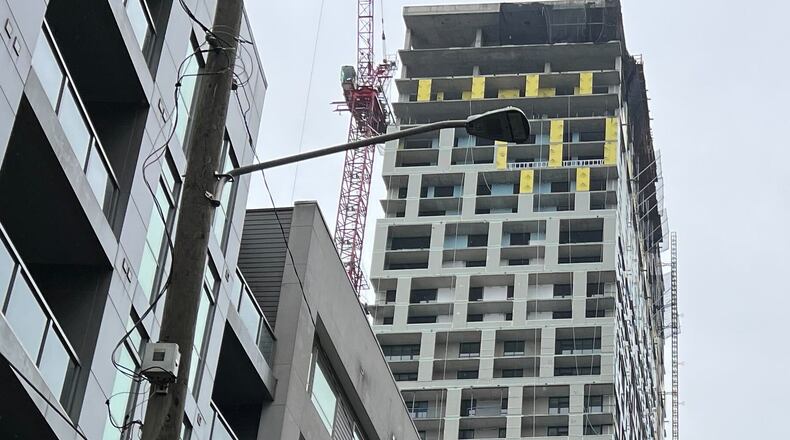 A crane collapse at a construction site in Midtown Atlanta left four people injured Monday afternoon.