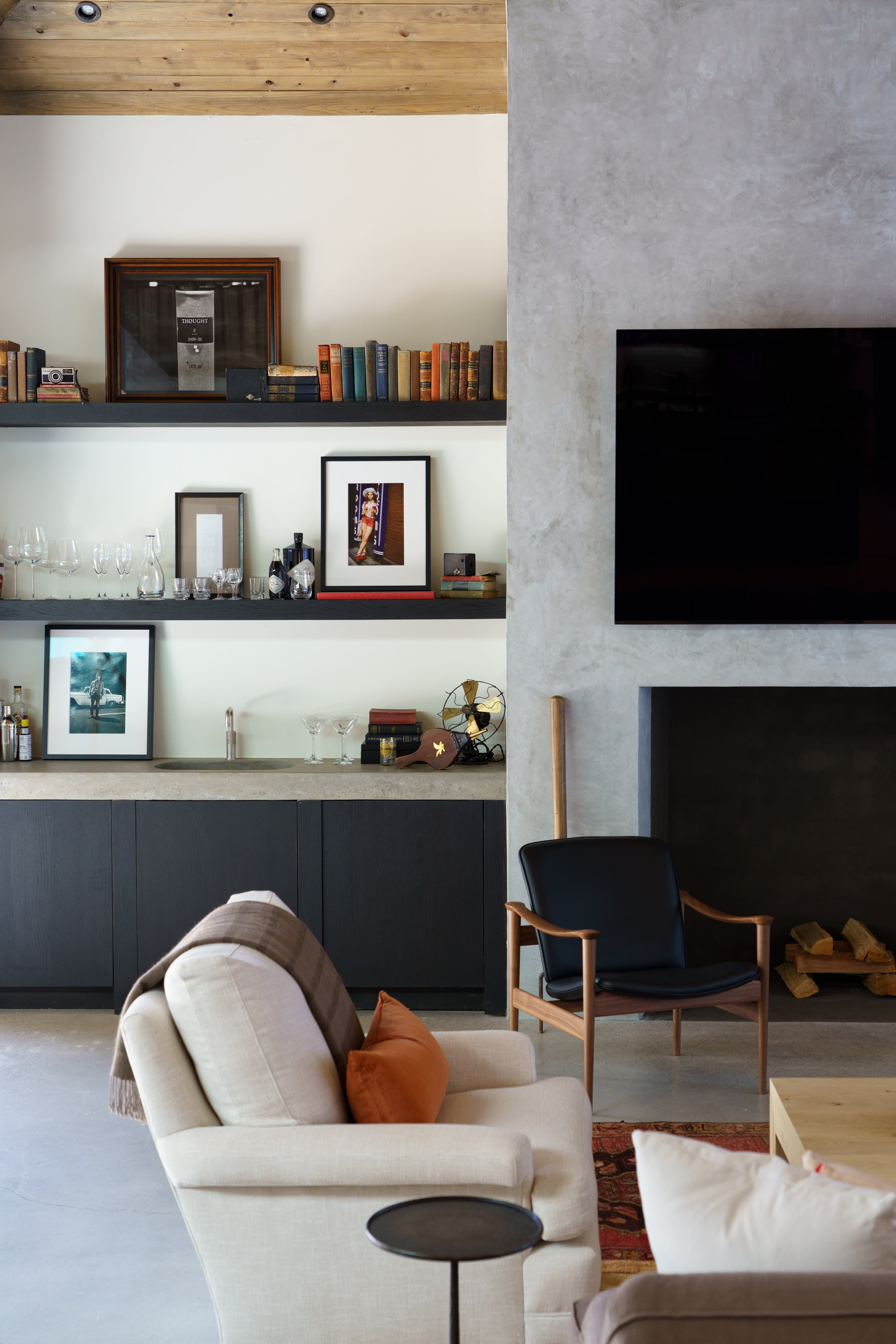 The 17,000-square-foot home was purchased in an off-market transaction.
Photo by Rob Knight courtesy of Hirsh Real Estate-Buckhead.com