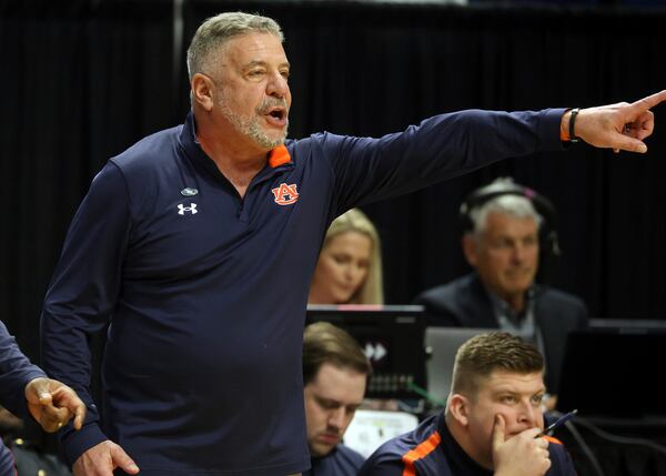 Auburn head coach Bruce Pearl directs his team during the first half in the first round of the NCAA college basketball tournament against Alabama State in Lexington, Ky., Thursday, March 20, 2022. (AP Photo/James Crisp)
