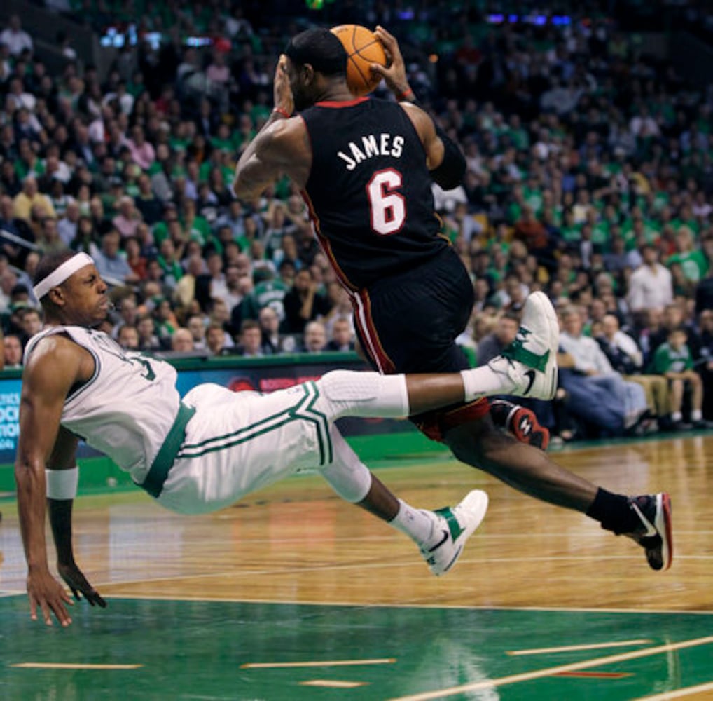 Celtics spoil James' Heat debut