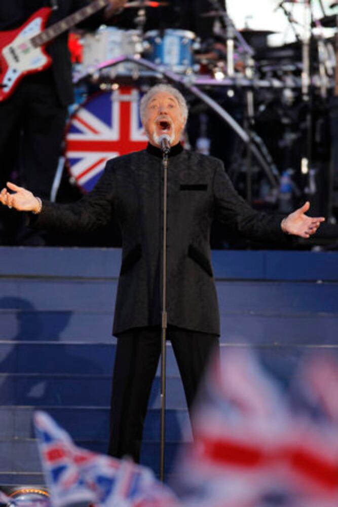 Queen's Diamond Jubilee Concert