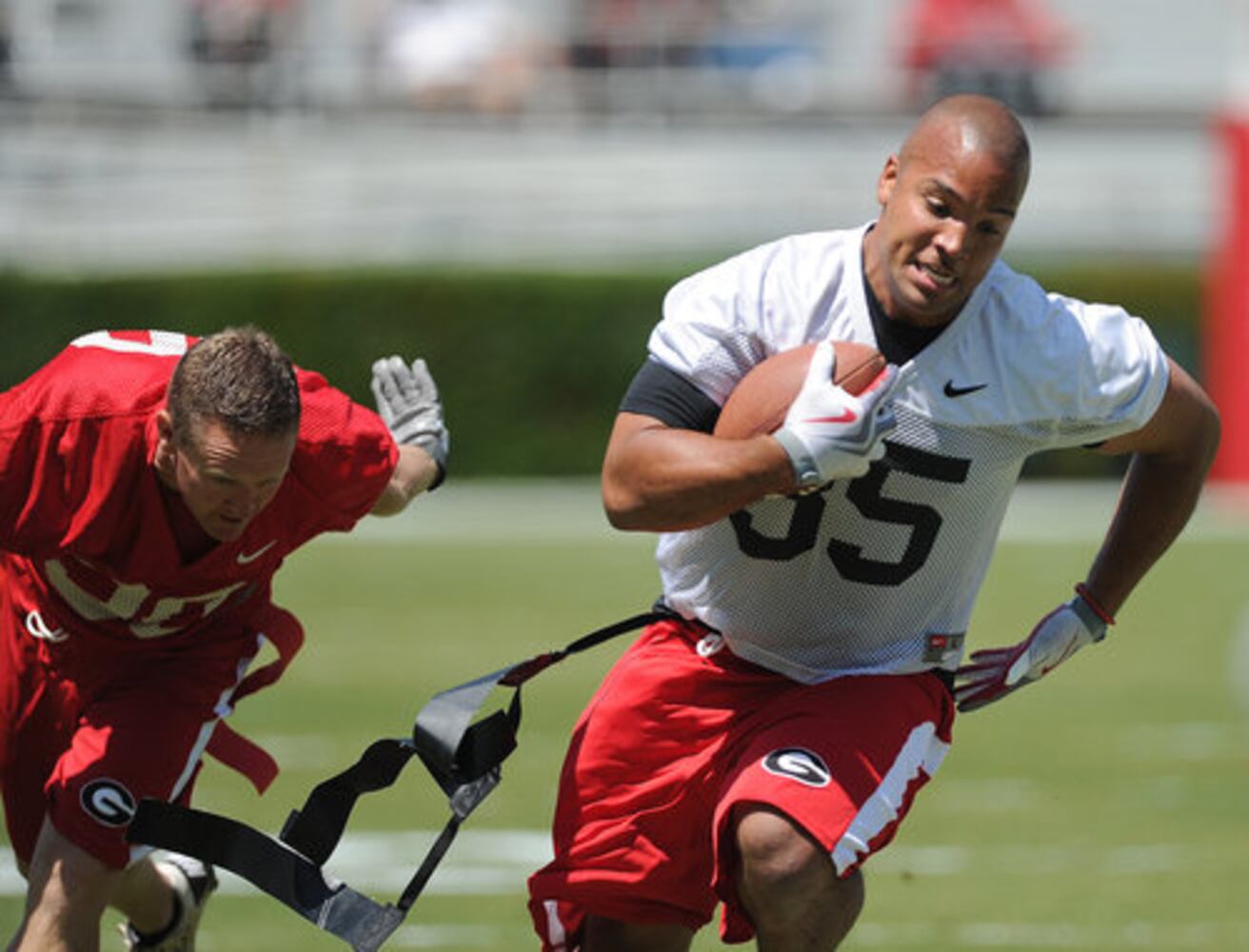 Bulldogs battle in G-Day scrimmage