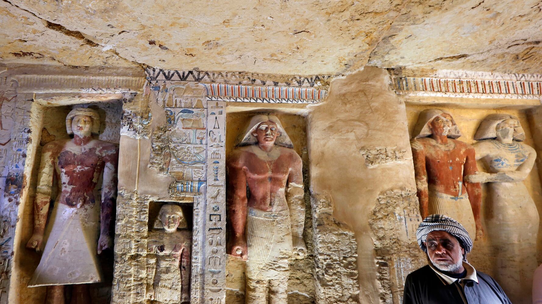 PHOTOS: 4,400 year-old tomb discovered in Egypt