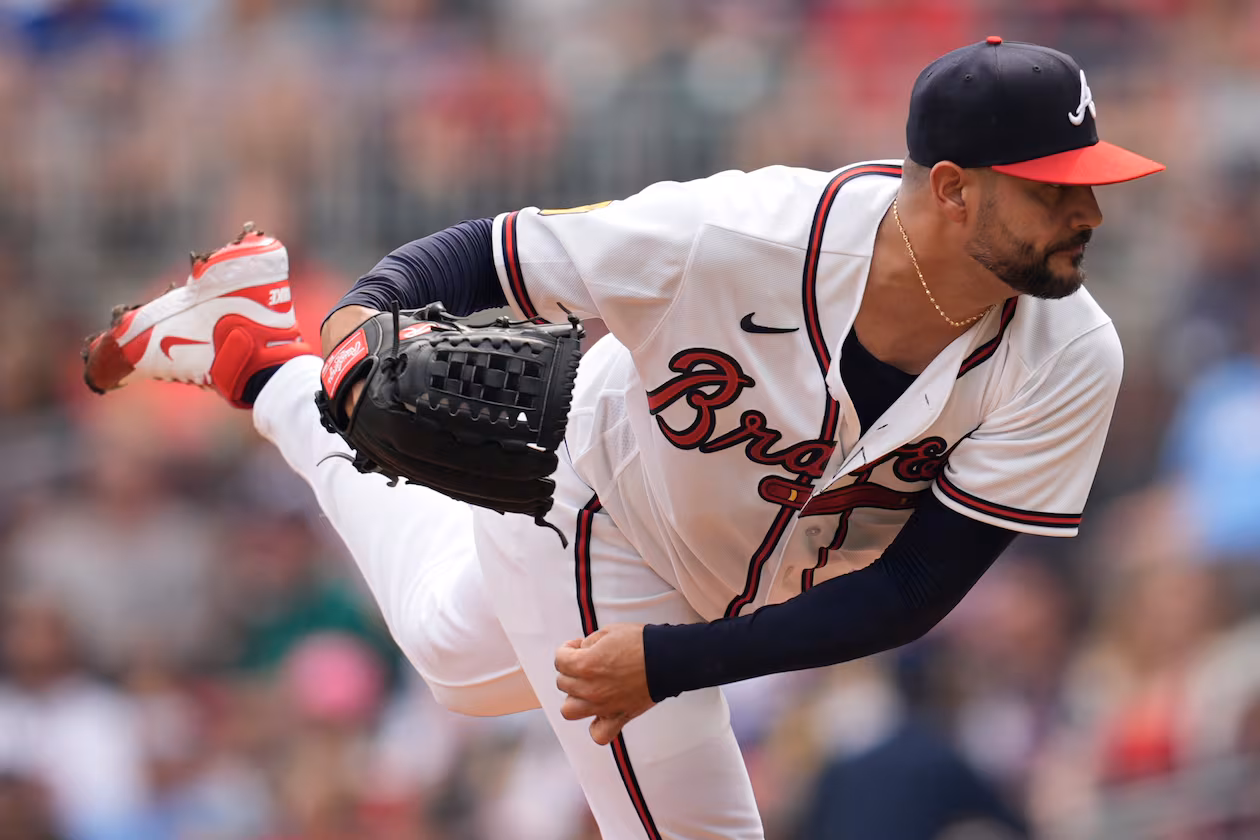 Atlanta Braves pitcher Martín Pérez (33) works in the first inning of a baseball game against the Washington Nationals, Sunday, May 24, 2026, in Atlanta. (AP Photo/Mike Stewart)