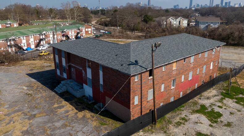 February 9, 2021 Atlanta - Aerial photo shows The Historic Danzig Hotel, which is currently vacant and blighted. It will be restored into affordable housing for black men with substance abuse and mental health issues, and military veterans, in Atlanta on Tuesday, February 9, 2021. (Hyosub Shin / Hyosub.Shin@ajc.com)