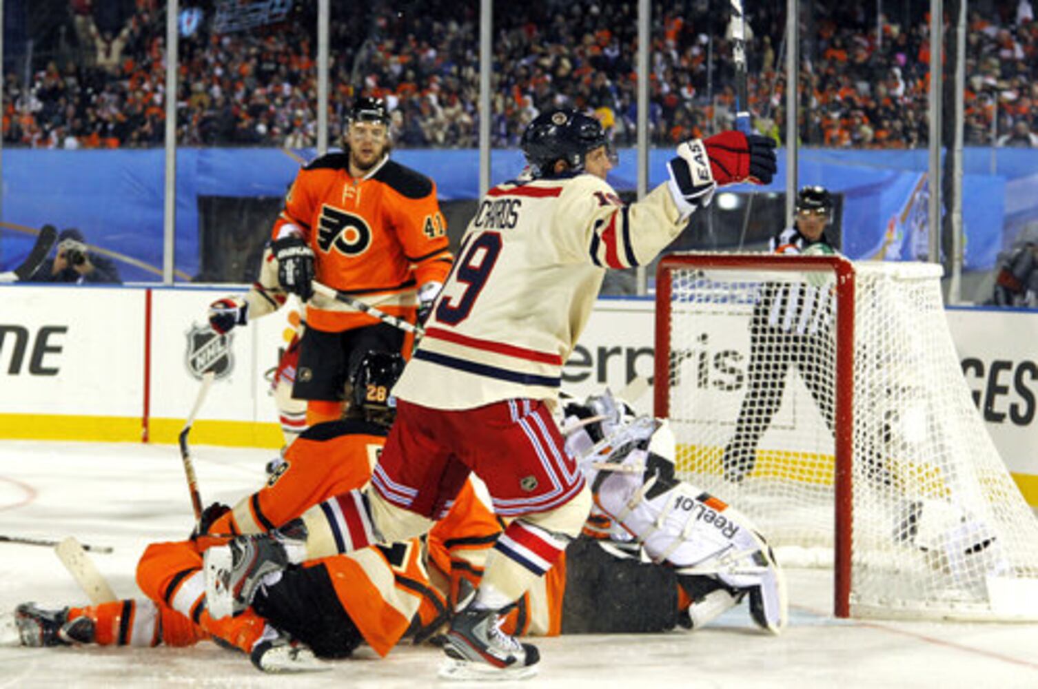 2012 Winter Classic: Rangers beat Flyers, 3-2