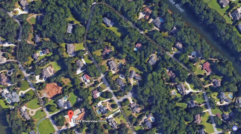 The Peachtree Corners City Council has approved a Metropolitan River Protection Act Certificate forconstruction of a new single-family home at 4348 Riverview Drive in the Riverview Estates subdivision. Courtesy Google Maps