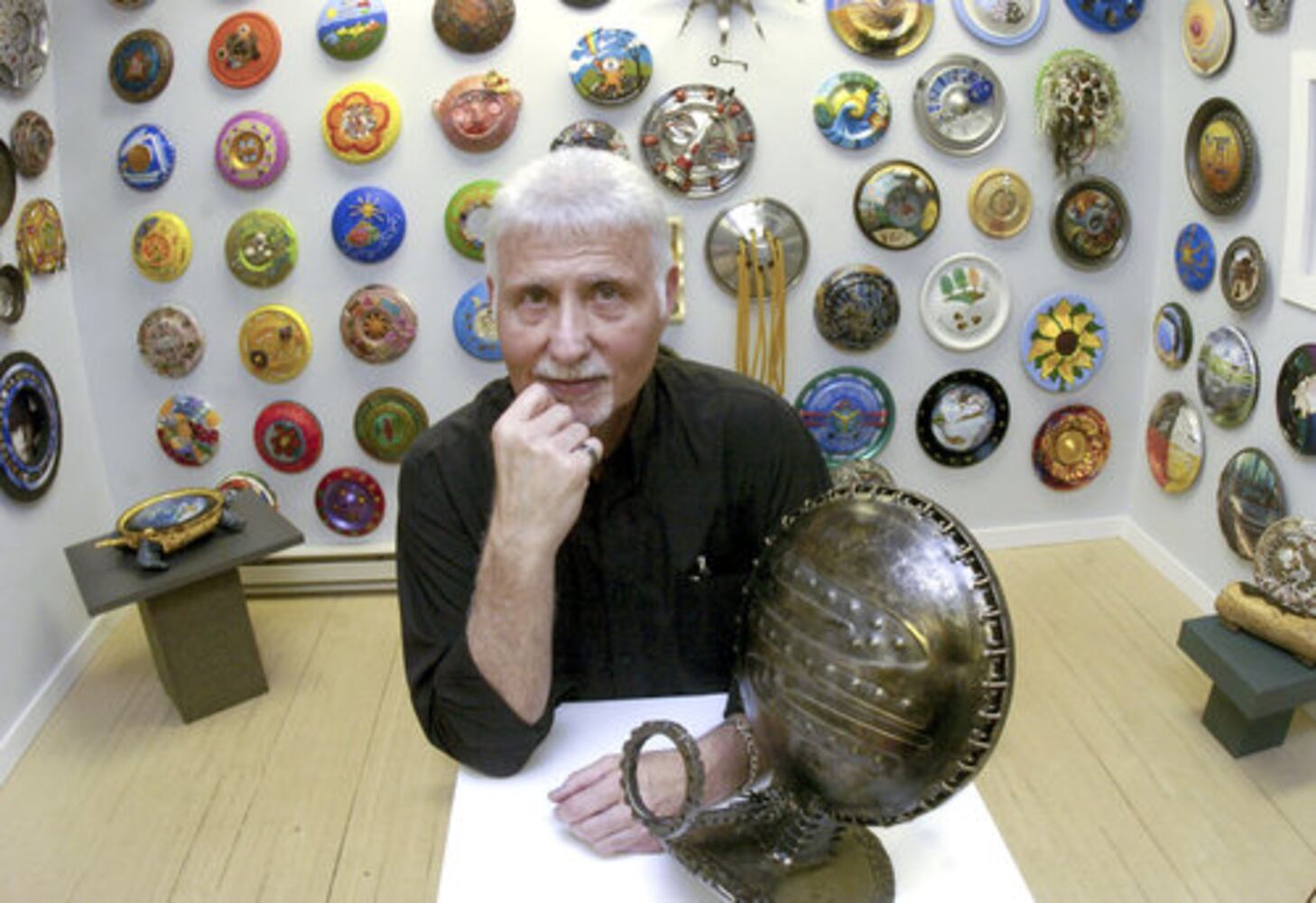 Hubcap art adds vroom to room