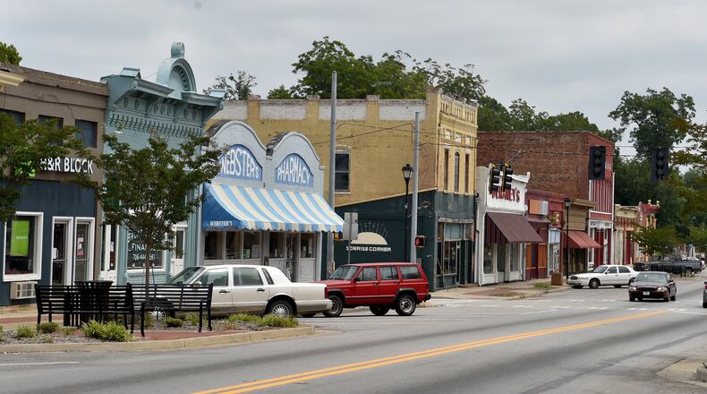 An afternoon in August 2015 in Sparta, Ga., in rural Hancock County. Hancock, which doesn’t have a hospital, is using a new telemedicine system that allows EMTs to connect with doctors to determine if a patient needs to be transported to a hospital or to assist in treatment if needed. BRANT SANDERLIN /BSANDERLIN@AJC.COM