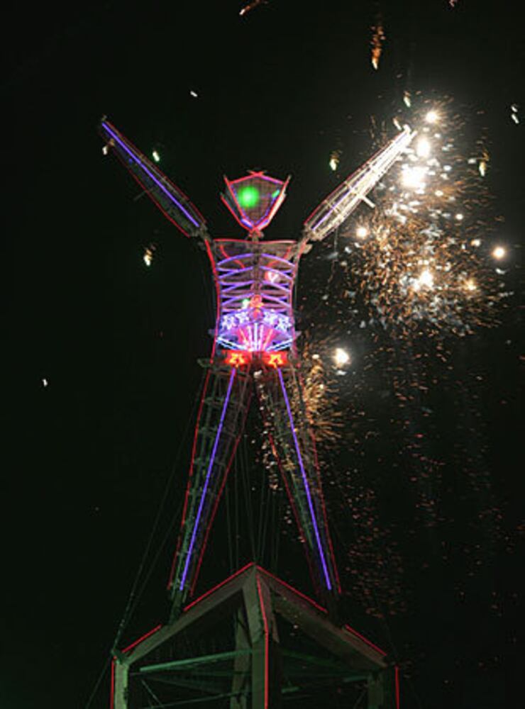 A dusty Burning Man fest