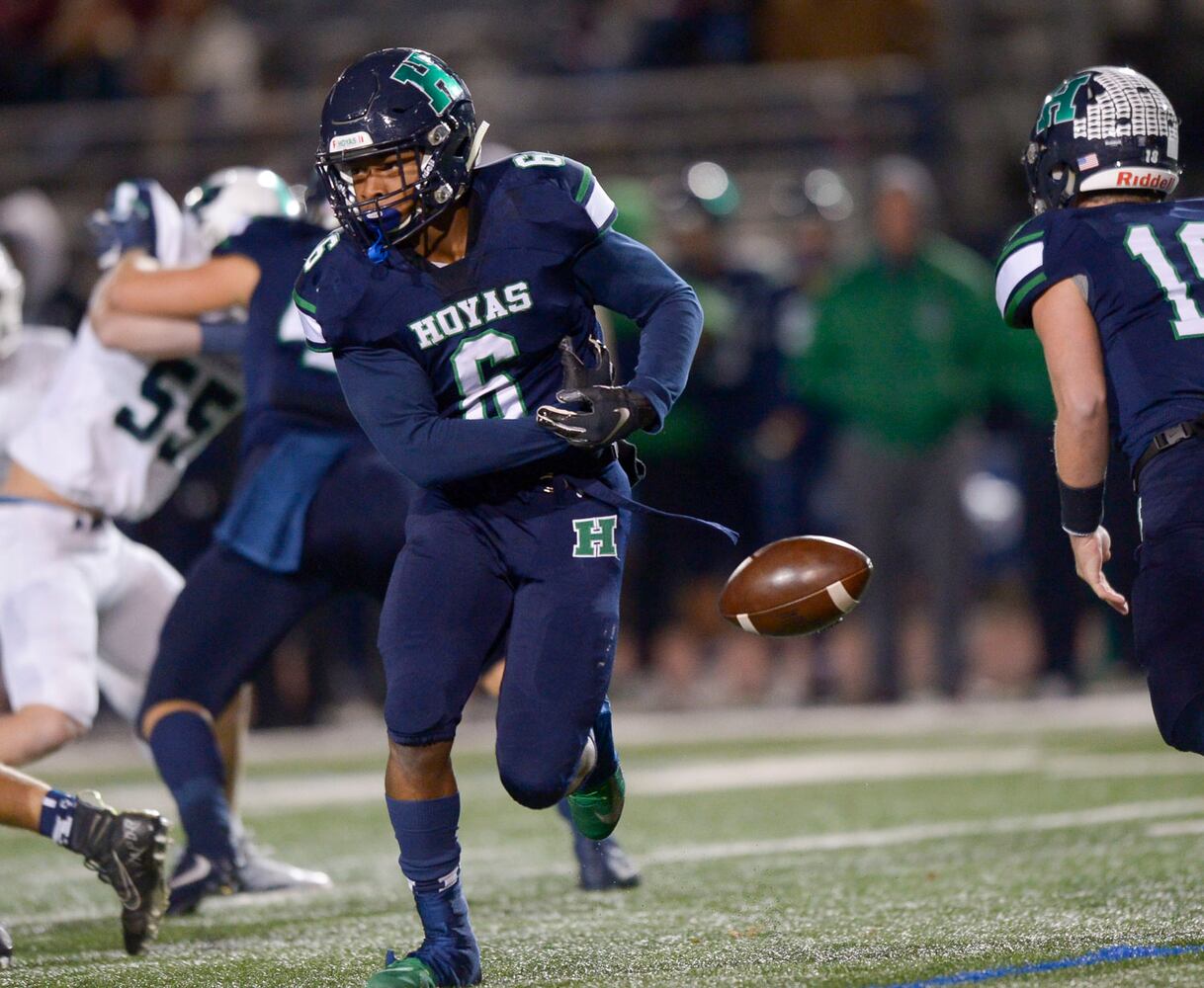 Photos: Final week of regular season in high school football