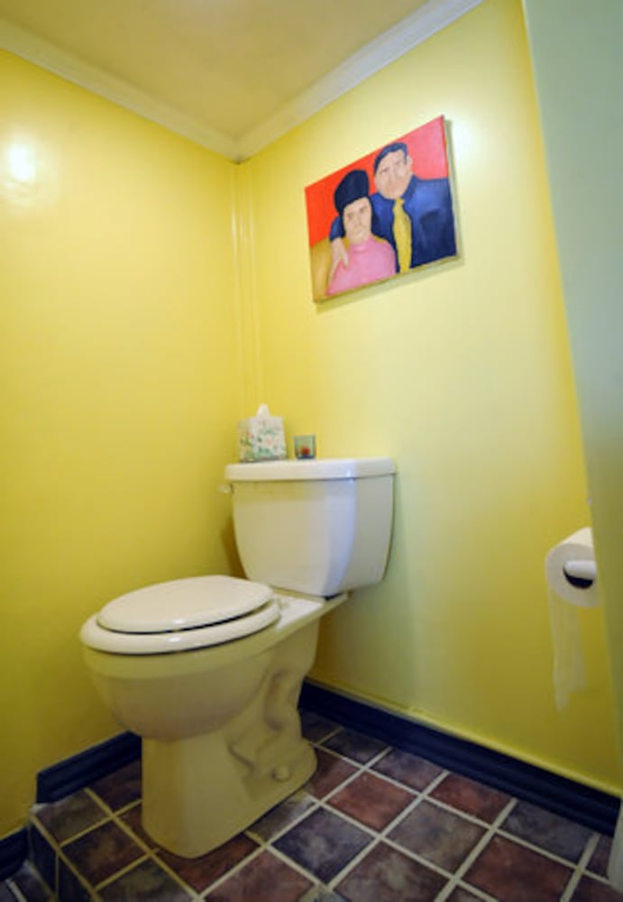 Chamblee resident creates his own man cave