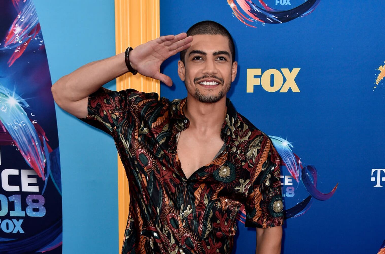 2018 teen choice awards red carpet