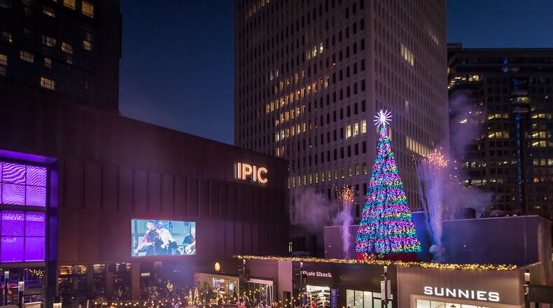 CS, Tree Lighting Day, 2021.