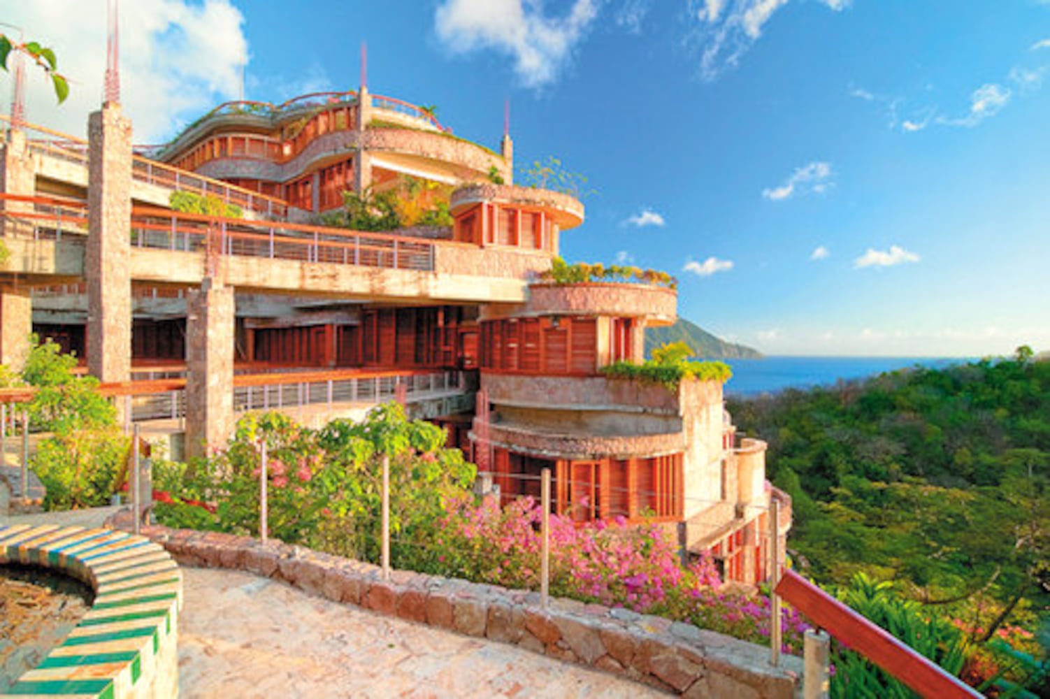 Tropical homes with Caribbean flair