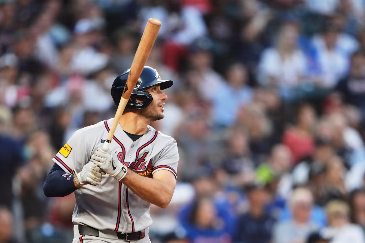 Atlanta Braves' Matt Olson hits a solo home run against the Seattle Mariners during the sixth inning of a baseball game, Monday, May 4, 2026, in Seattle. (AP Photo/Lindsey Wasson)