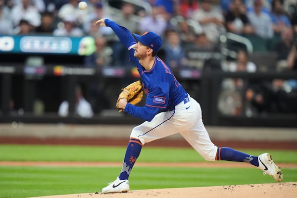 New York Mets' Griffin Canning pitches during the first inning of a baseball game against the Atlanta Braves Thursday, June 26, 2025, in New York. (AP Photo/Frank Franklin II)