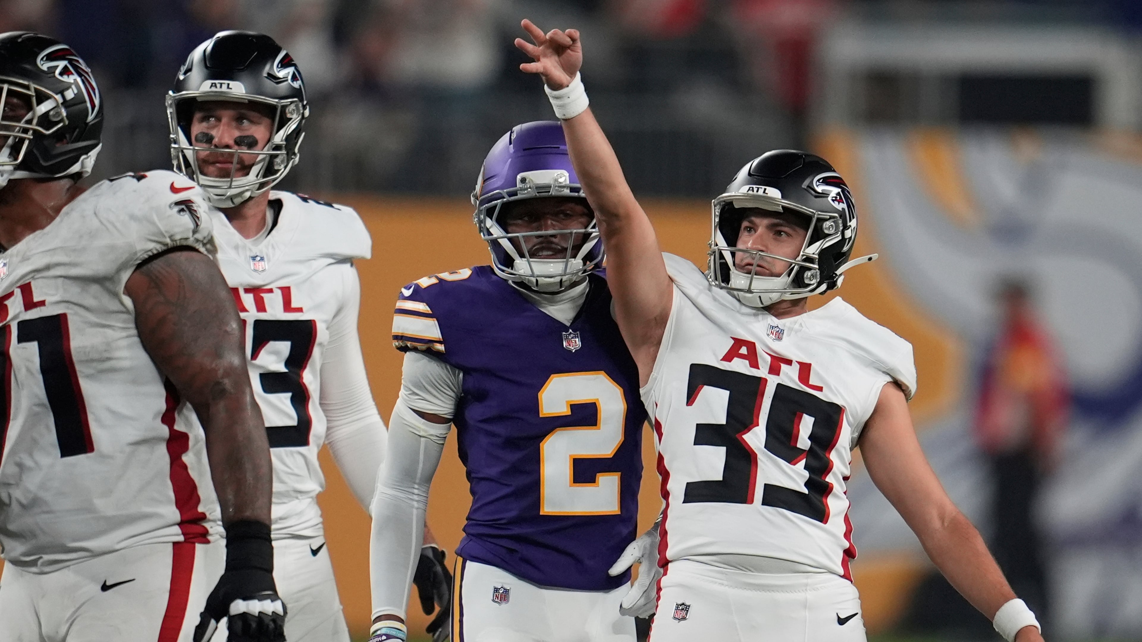 Atlanta Falcons place-kicker Parker Romo (39) celebrates a field goal during the second half of an NFL football game against the Minnesota Vikings, Sunday, Sept. 14, 2025, in Minneapolis. (AP Photo/Mike Stewart)