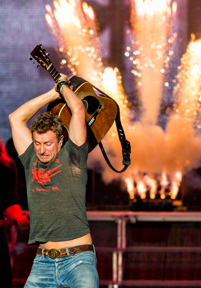 Dierks Bentley at Country Jam 2015