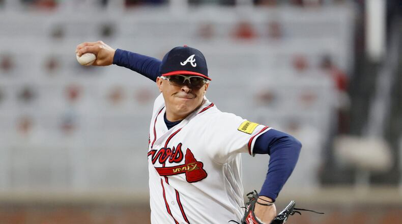 Reliever Jesse Chavez delivers to a Mets batter during the ninth inning at Truist Park on Thursday, June 8, 2023, in Atlanta. (Miguel Martinez/The Atlanta Journal-Constitution/TNS)