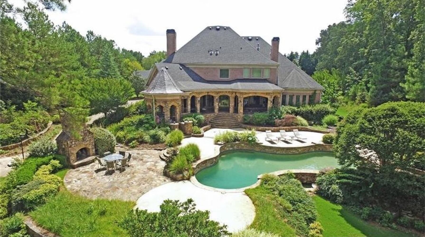 8480 Saint Marlo Fairway Dr, Duluth, GA 30097