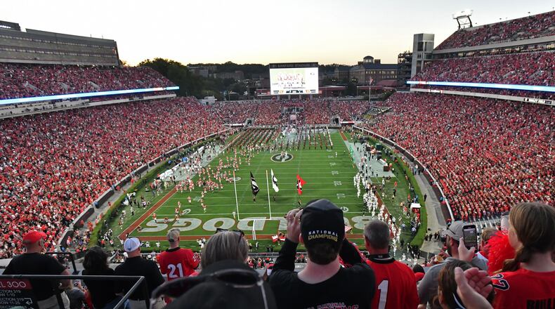Georgia fans cheer before their home game against the Alabama-Birmingham at Sanford Stadium, Saturday, September 23, 2023, in Athens. (Hyosub Shin / Hyosub.Shin@ajc.com)