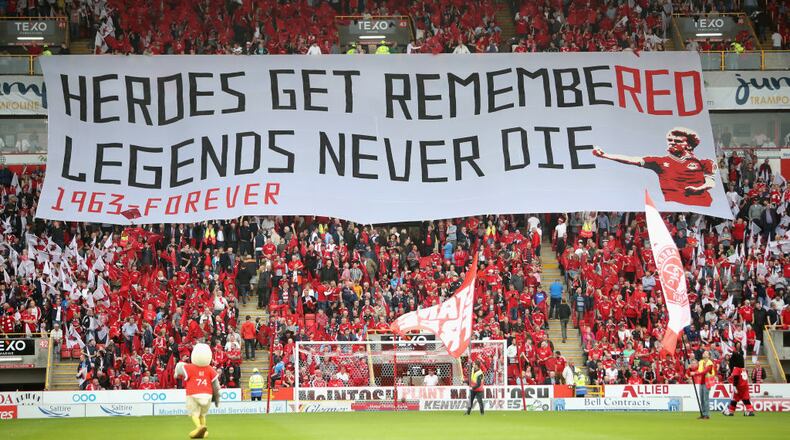 Aberdeen fans show their support during the UEFA Europa League Second Qualifying Round 1st Leg match between Aberdeen and Burnley at Pittodrie Stadium on July 26, 2018 in Aberdeen, Scotland. (Photo by Ian MacNicol/Getty Images)