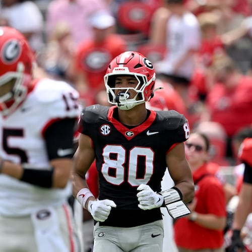 Georgia tight end Kaiden Prothro (center) gets in position during the G-Day spring game at Sanford Stadium on Saturday, April 18, 2026, in Athens. (Hyosub Shin/AJC)