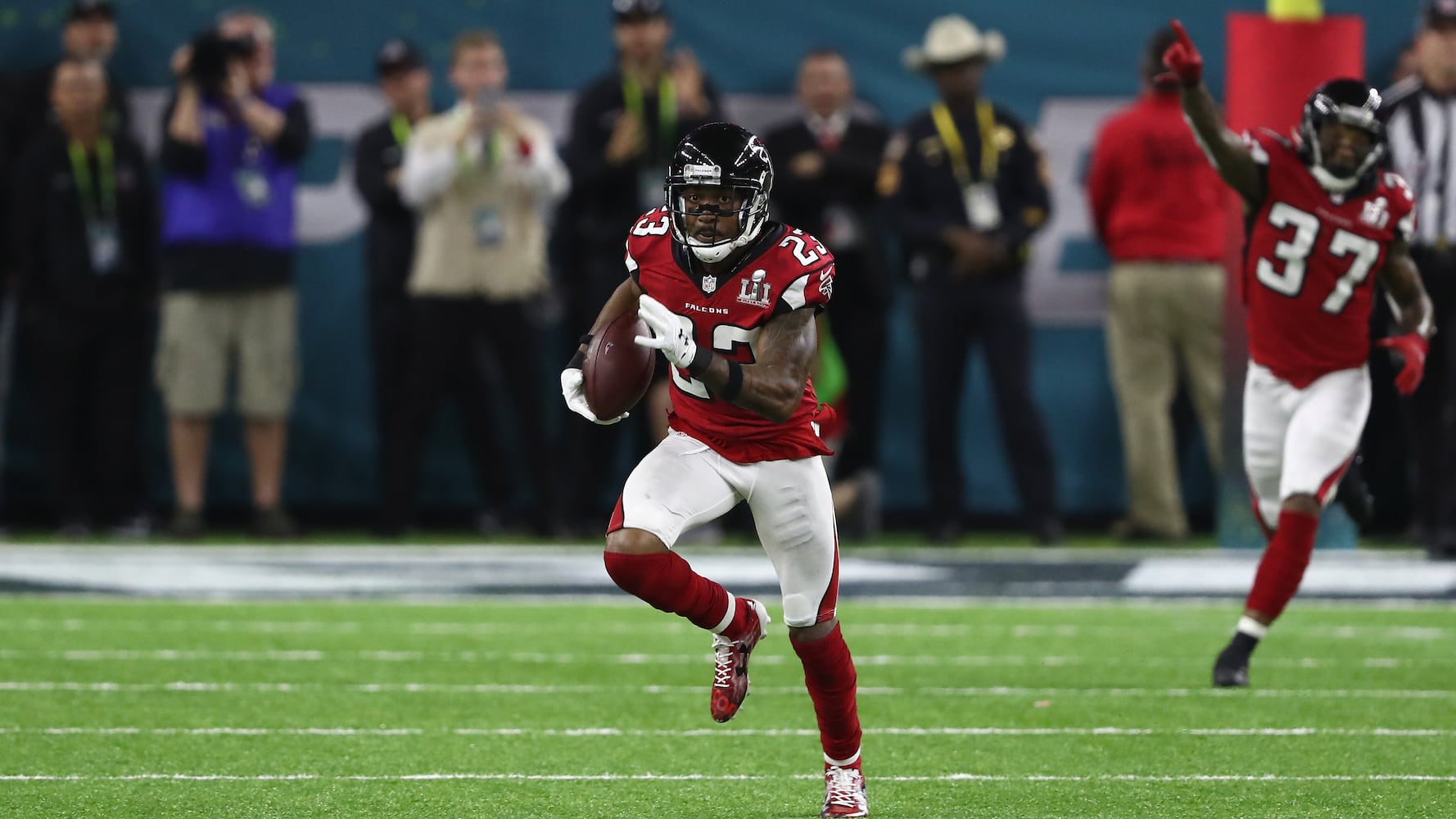 Super Bowl 2017: Robert Alford