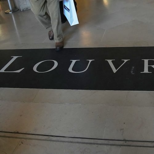 FILE - A carpet at Le Louvre museum, Wednesday, Nov. 19, 2025 in Paris. (AP Photo/Christophe Ena, File)