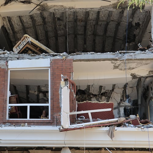 An apartment building is seen after an explosion in the southern port city of Bandar Abbas, Iran, on Saturday, Jan. 31, 2026. (Amirhosein Khorgooi/ISNA via AP)