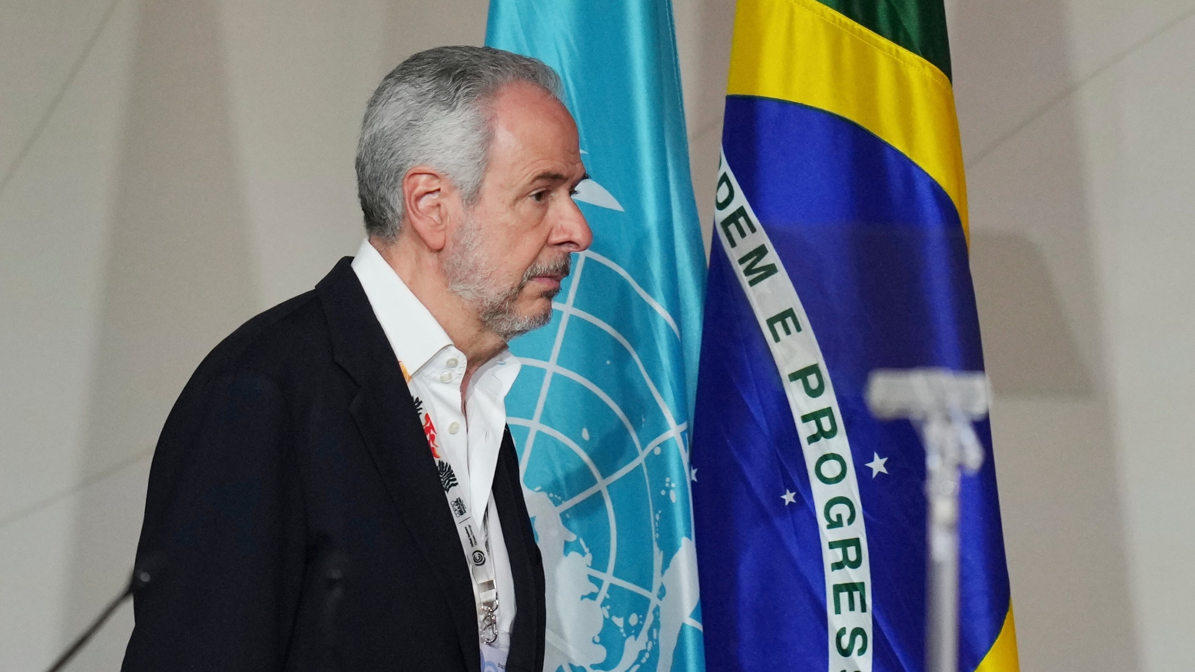André Corrêa do Lago, COP30 president, arrives back into a plenary session at the COP30 U.N. Climate Summit, Saturday, Nov. 22, 2025, in Belem, Brazil. (AP Photo/Andre Penner)