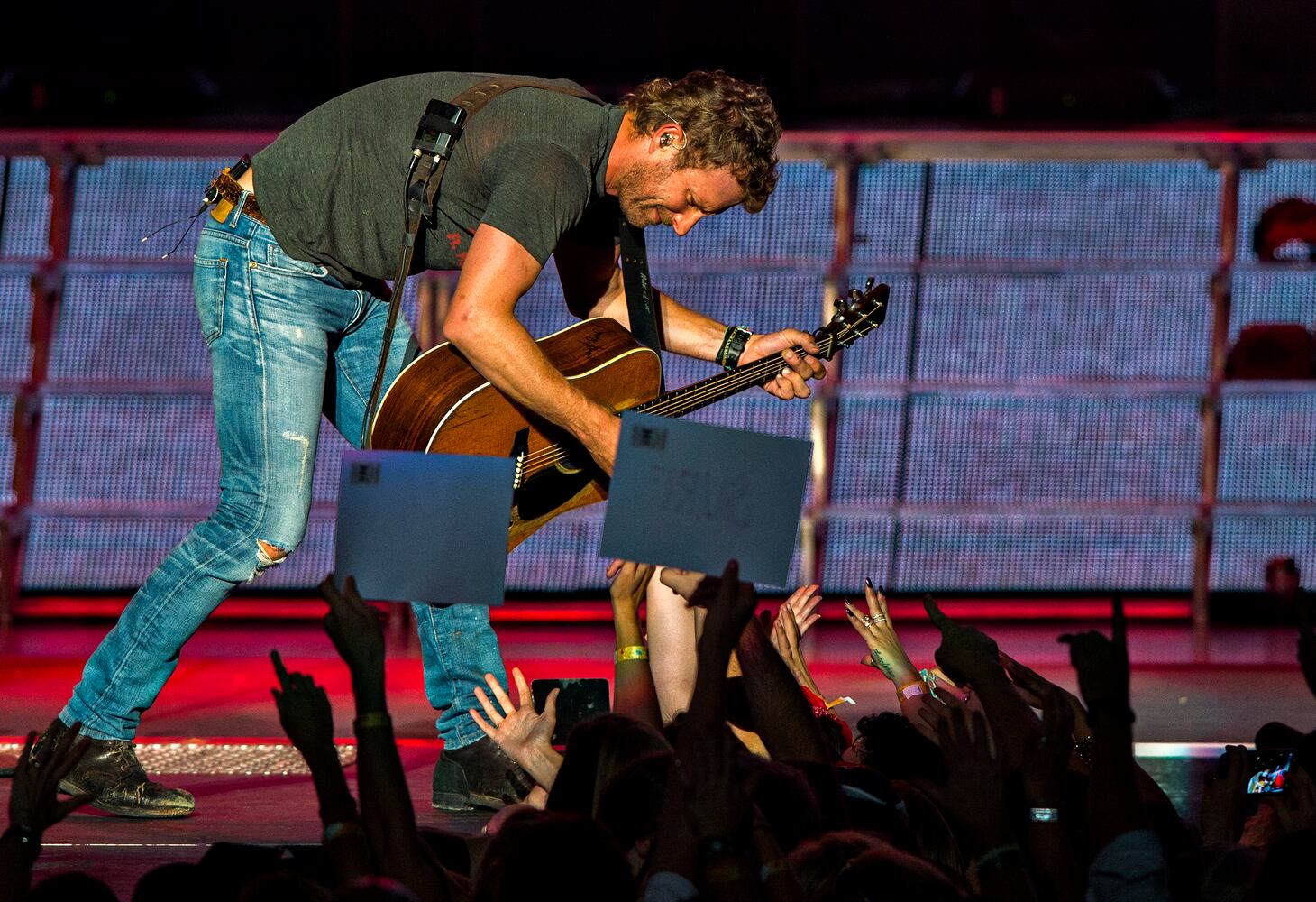 Dierks Bentley at Country Jam 2015